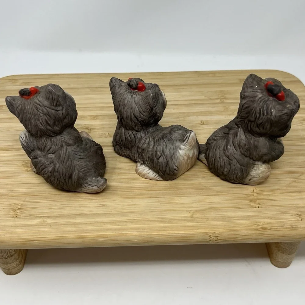 3 Homco Porcelain Terriers Dog‎ figurines #1475 Vintage 1970's Red Bow Puppy